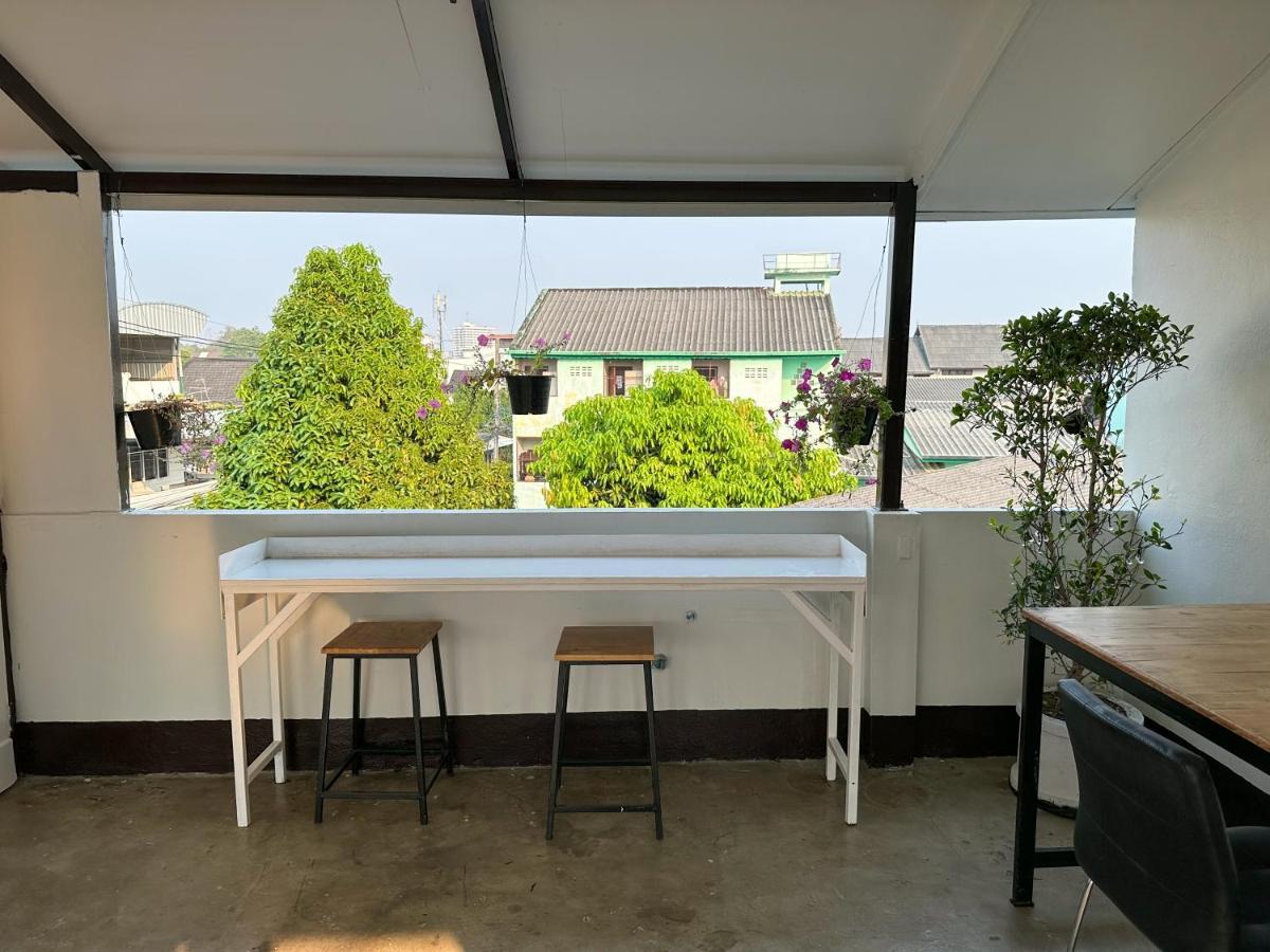 Baan Chiang Maan Hotell Chiang Mai Exteriör bild