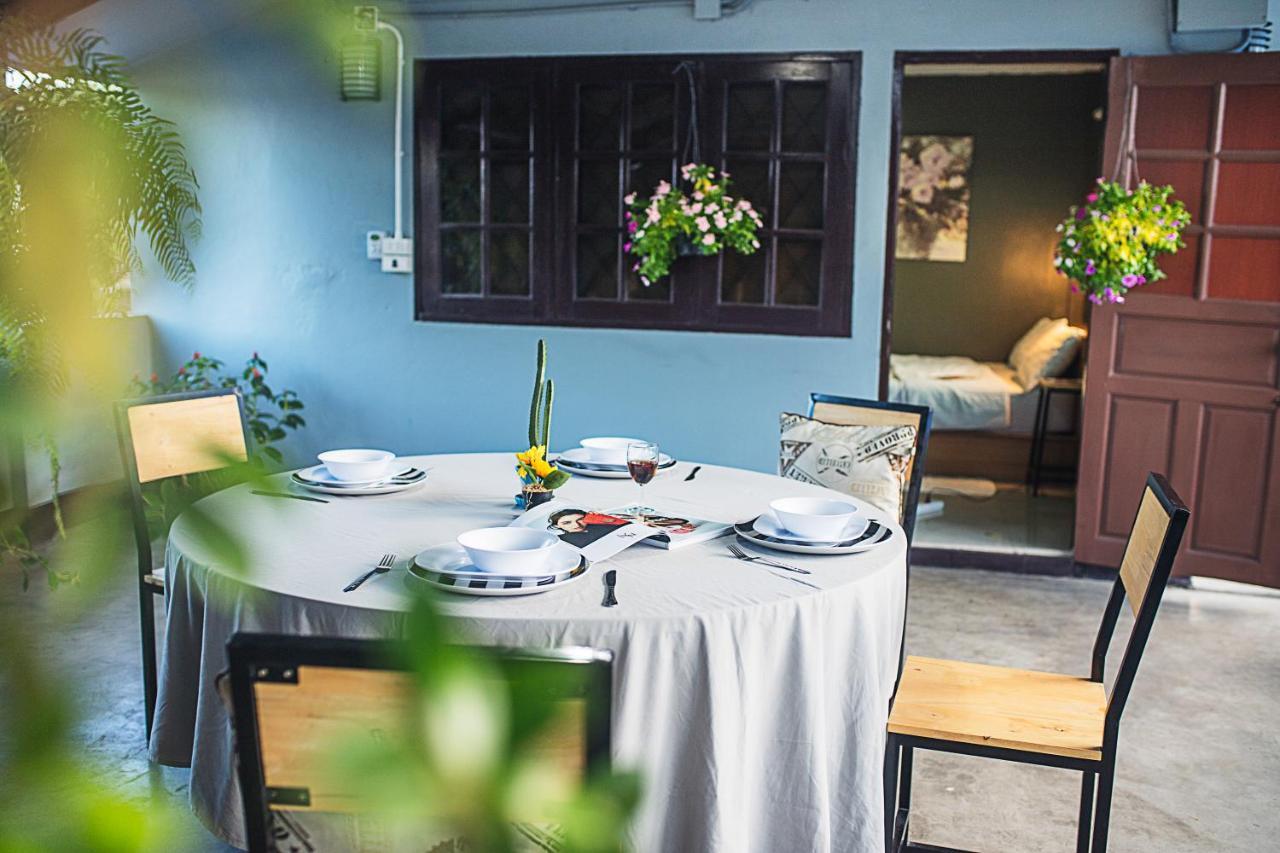 Baan Chiang Maan Hotell Chiang Mai Exteriör bild