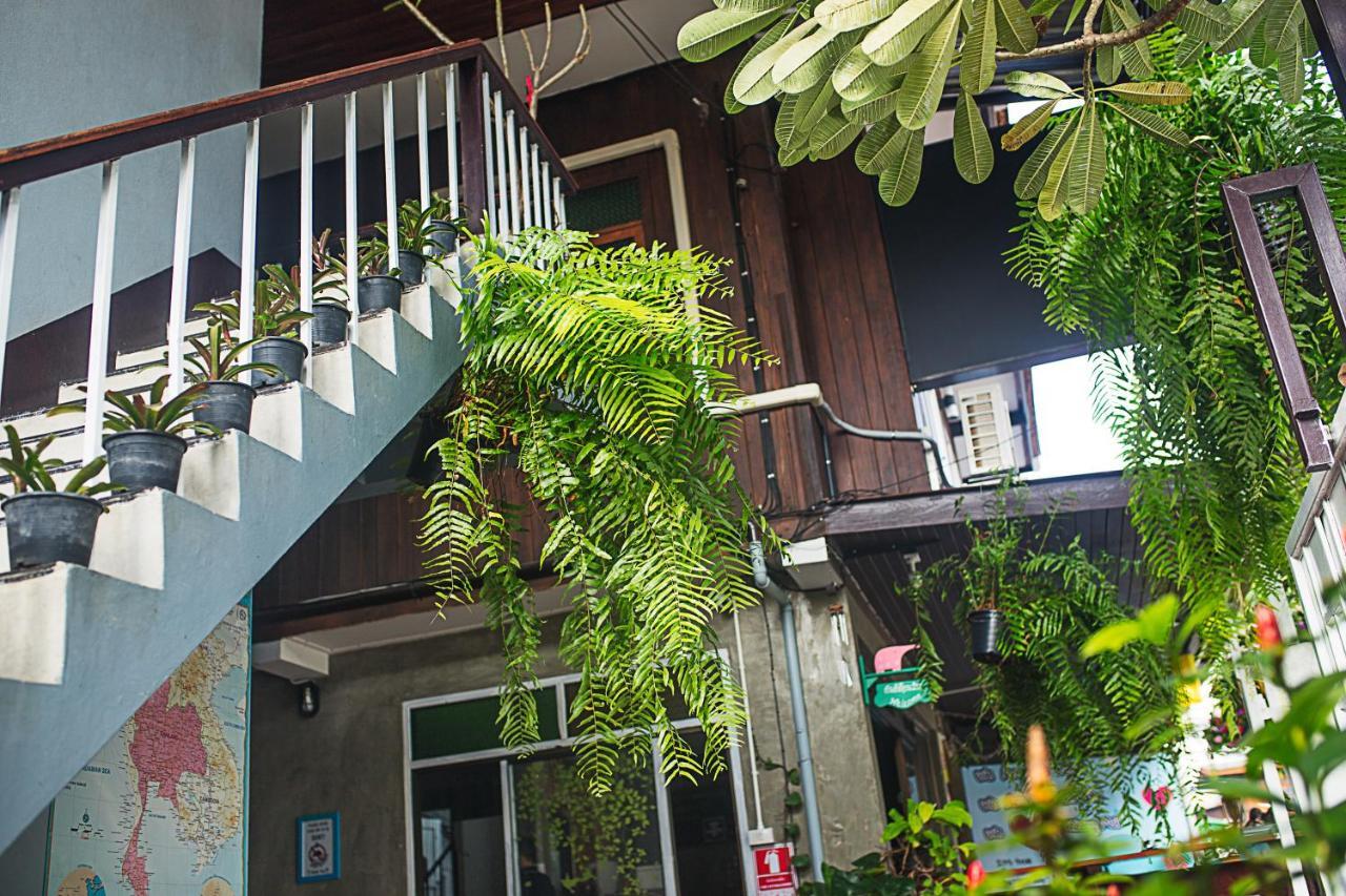 Baan Chiang Maan Hotell Chiang Mai Exteriör bild
